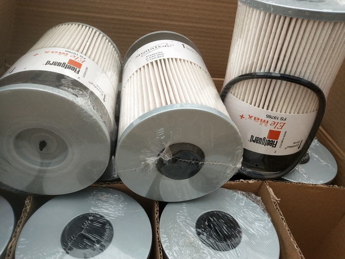 Oil Water Separator Filter Element filo muhafızı Diesel Filter FS19765 Three Filter 0